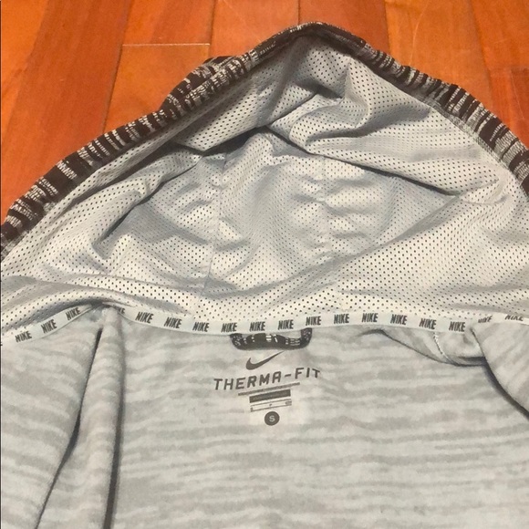 NIKE THERMA-FIT ZIP UP HOODIE - Picture 6 of 6